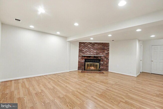 Building Photo - 5502 Lakewhite Ct