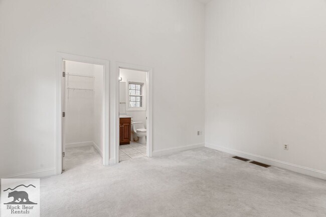 Building Photo - South AVL - Grand Residence in The Cotswolds Development