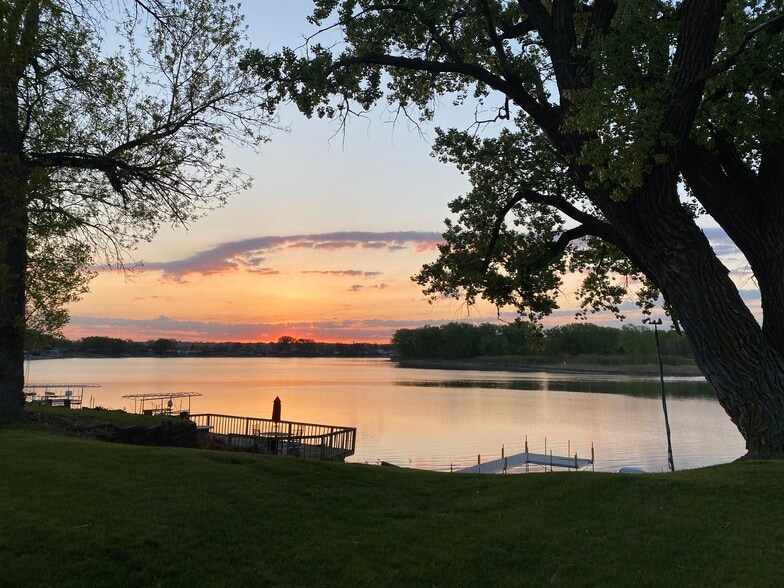 Building Photo - 151 Suncoast Dr