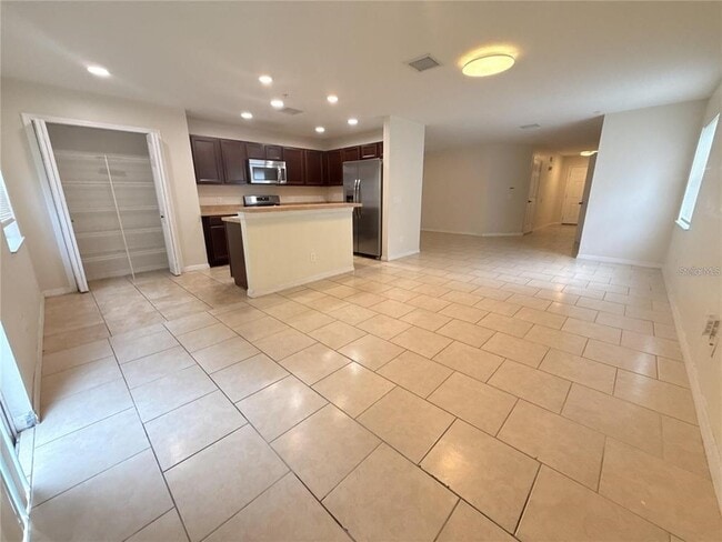 Building Photo - 307 Prickle Pear Ct