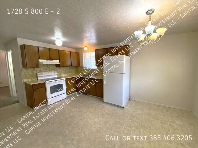 Building Photo - 1728 S 800 E