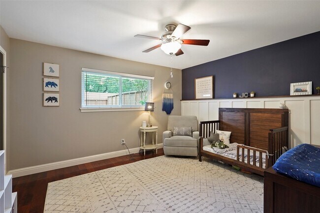 Building Photo - 10710 Overbrook Ln