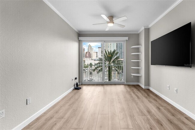 Building Photo - 700 S Harbour Island Blvd