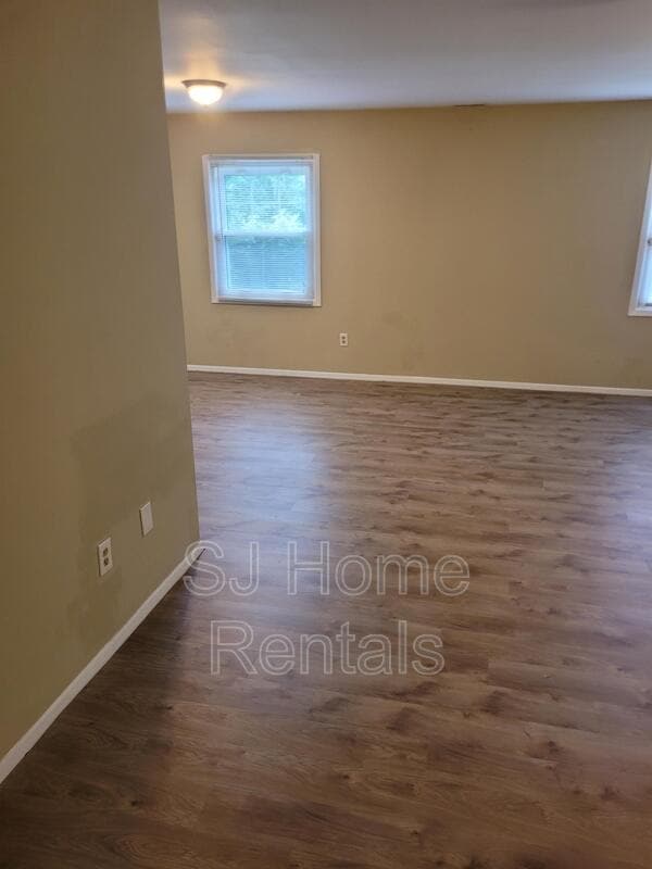 Building Photo - 47 Holstone Ln