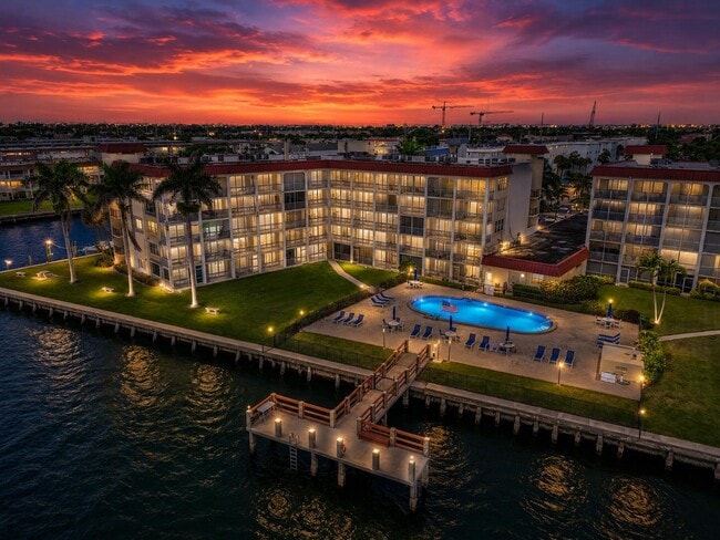 Building Photo - 100 Paradise Harbour Blvd