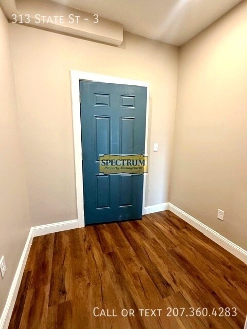 Building Photo - 313 State St