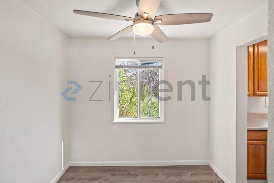 Building Photo - 683 Morva Ct