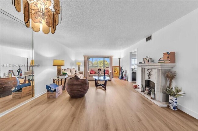 Building Photo - 500 SW 130th Terrace