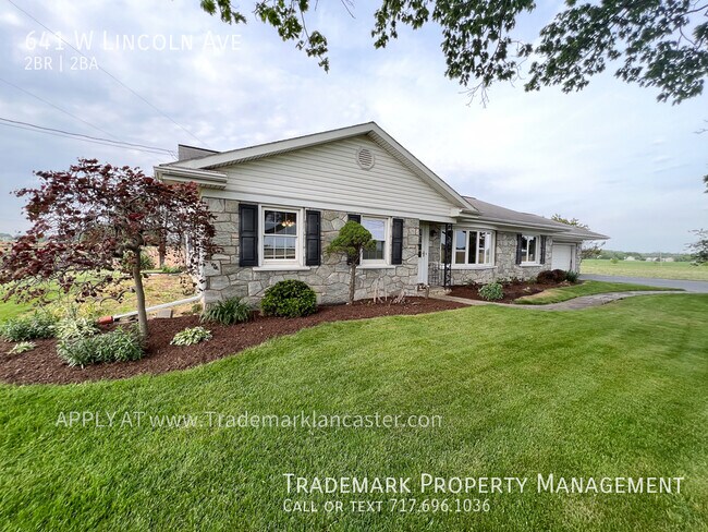 Building Photo - SHORT TERM - Beautiful Lititz Rancher