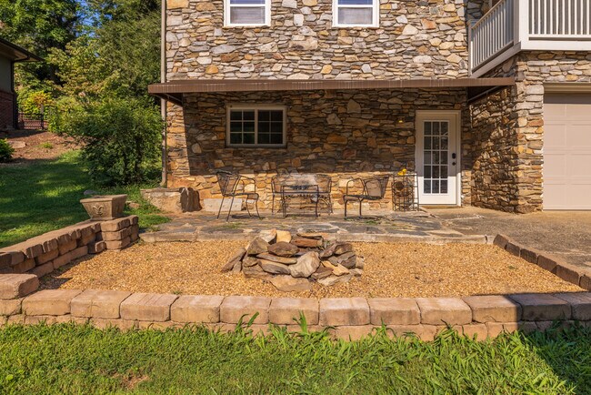 Back Patio with Fire Pit and Seating - 275 Kimberly Ave
