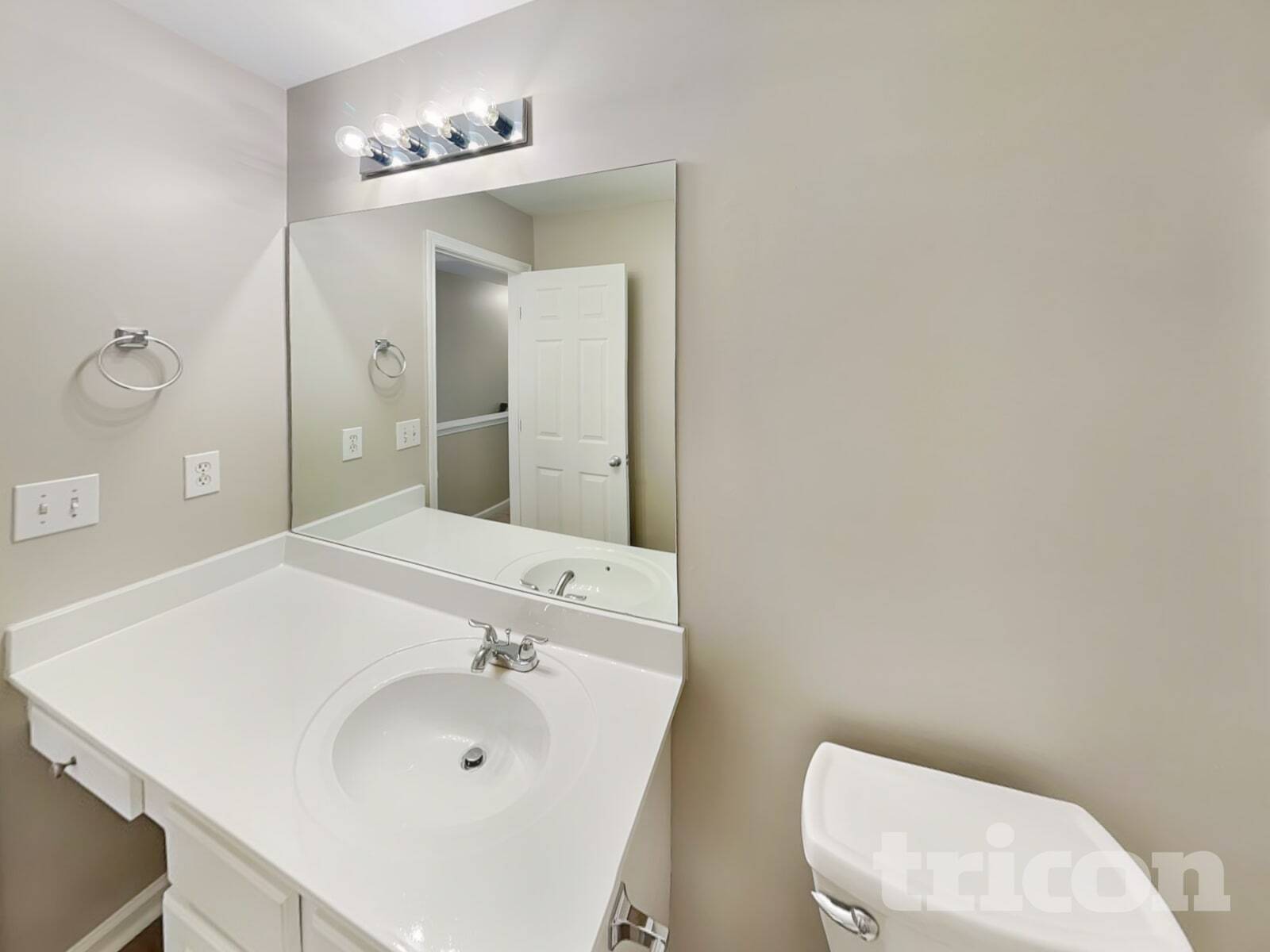 Building Photo - 960 Maple Leaf Dr