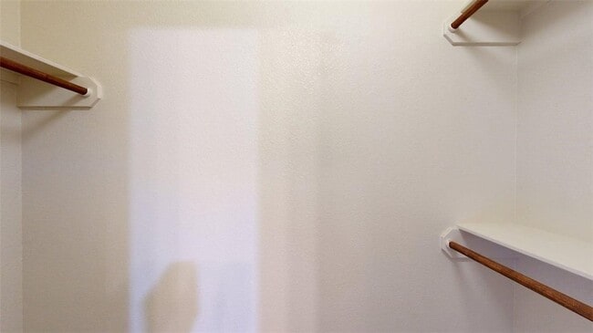 Building Photo - 3007 Towers Pkwy