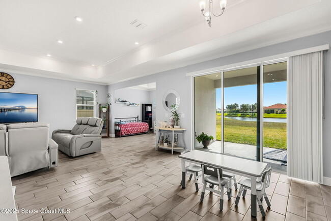 Building Photo - 3520 Rixford Way