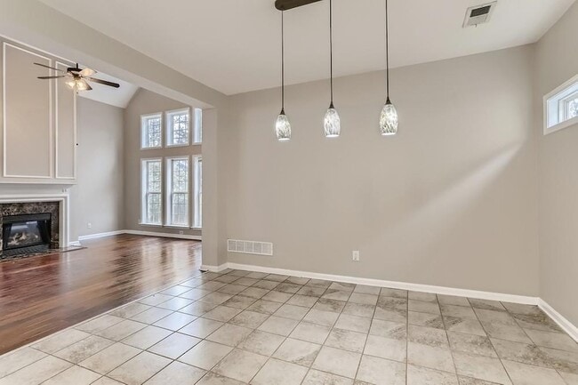 Building Photo - 2605 Gateview Ct