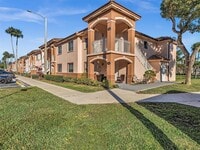 Building Photo - 1271 SE 28th Ct