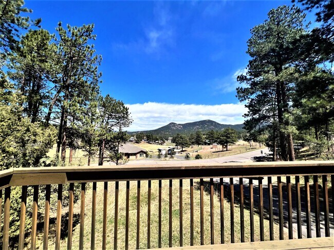 Building Photo - 5355 S Hatch Dr