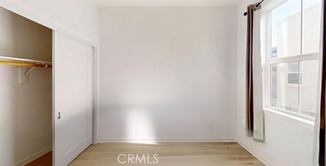 Building Photo - 707 S Mosaic St