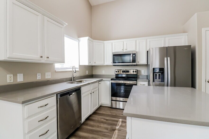 Building Photo - 7477 Mesa Maple Dr