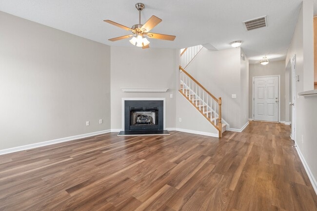 Building Photo - 3212 Sawyers Mill Dr