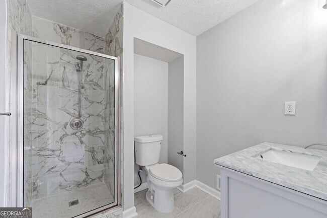 Building Photo - 4380 Cary Dr SW