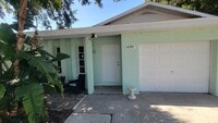 Building Photo - 2/1 w/ Garage in Seminole - Duplex