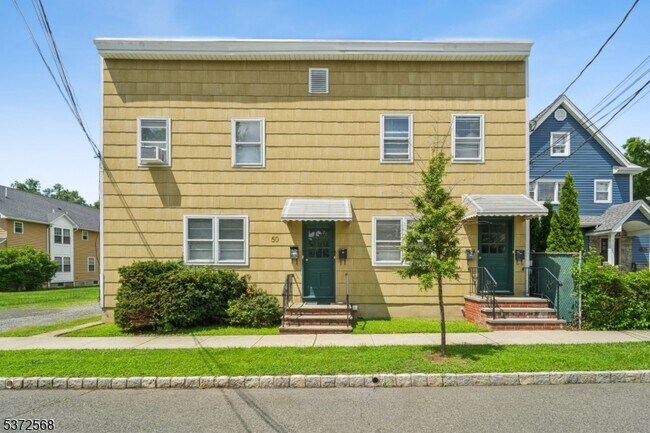 Primary Photo - 50 North St