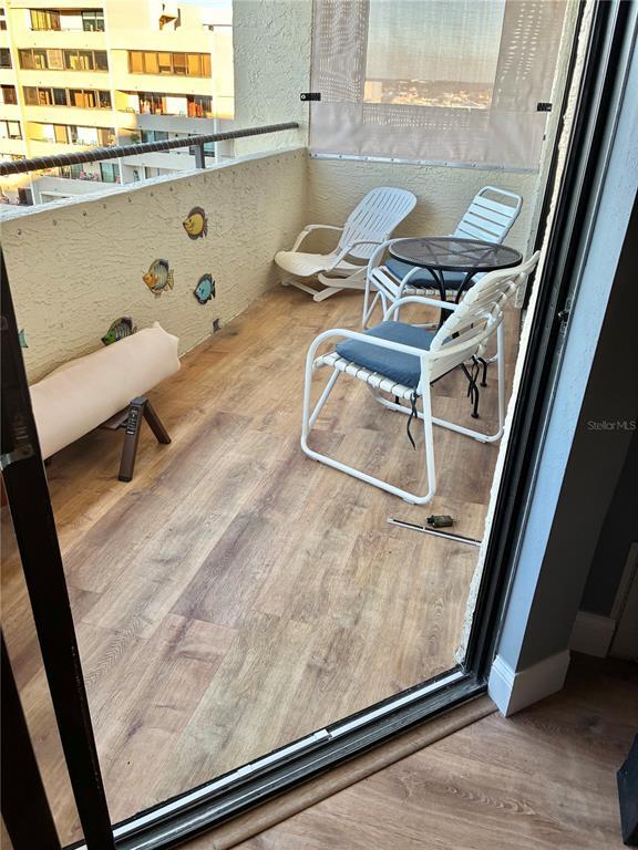 Building Photo - 6009 Sea Ranch Dr