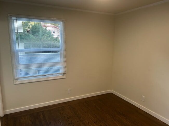 Building Photo - 820 N El Camino Real