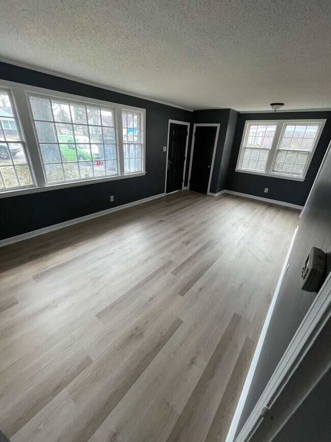 Building Photo - 1205 Bradbury Cove