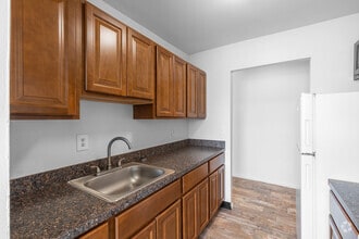 Interior Photo - Towne Point Apartments