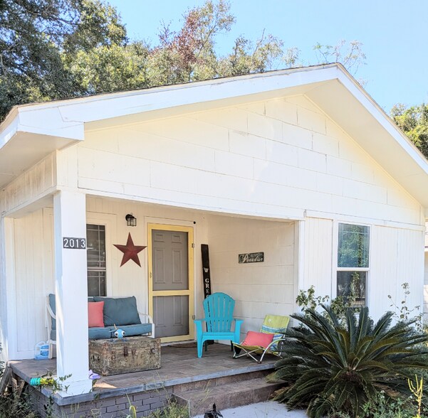 Primary Photo - 2013 W Gregory St