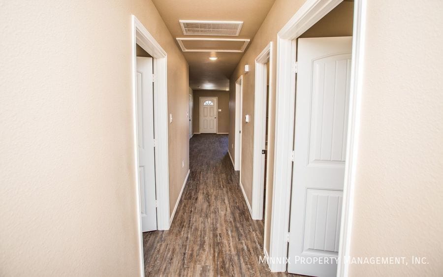 Building Photo - 2509 N Ave O