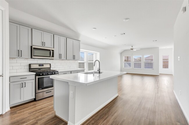 Building Photo - 15419 Kirkdell Bend Dr