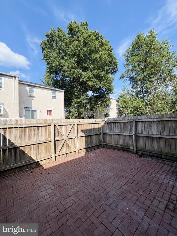 Building Photo - 3008 Walnut Ridge Dr