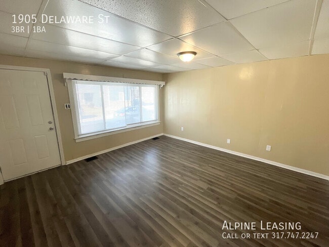 Building Photo - 1905 Delaware St