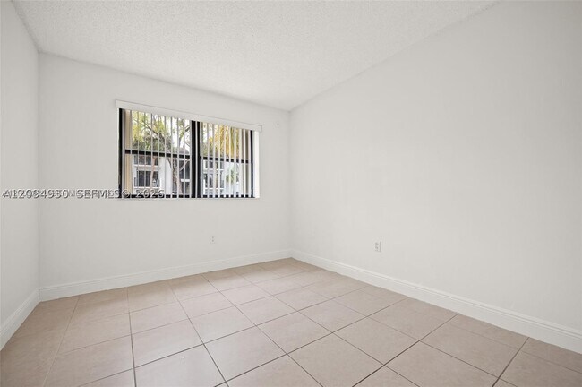 Building Photo - 7195 NW 179th St
