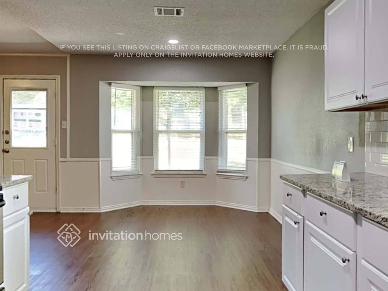 Building Photo - 6476 Green Ridge Dr