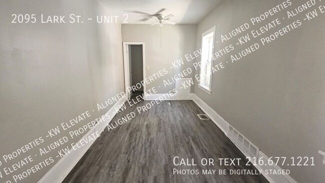 Building Photo - 2095 Lark St