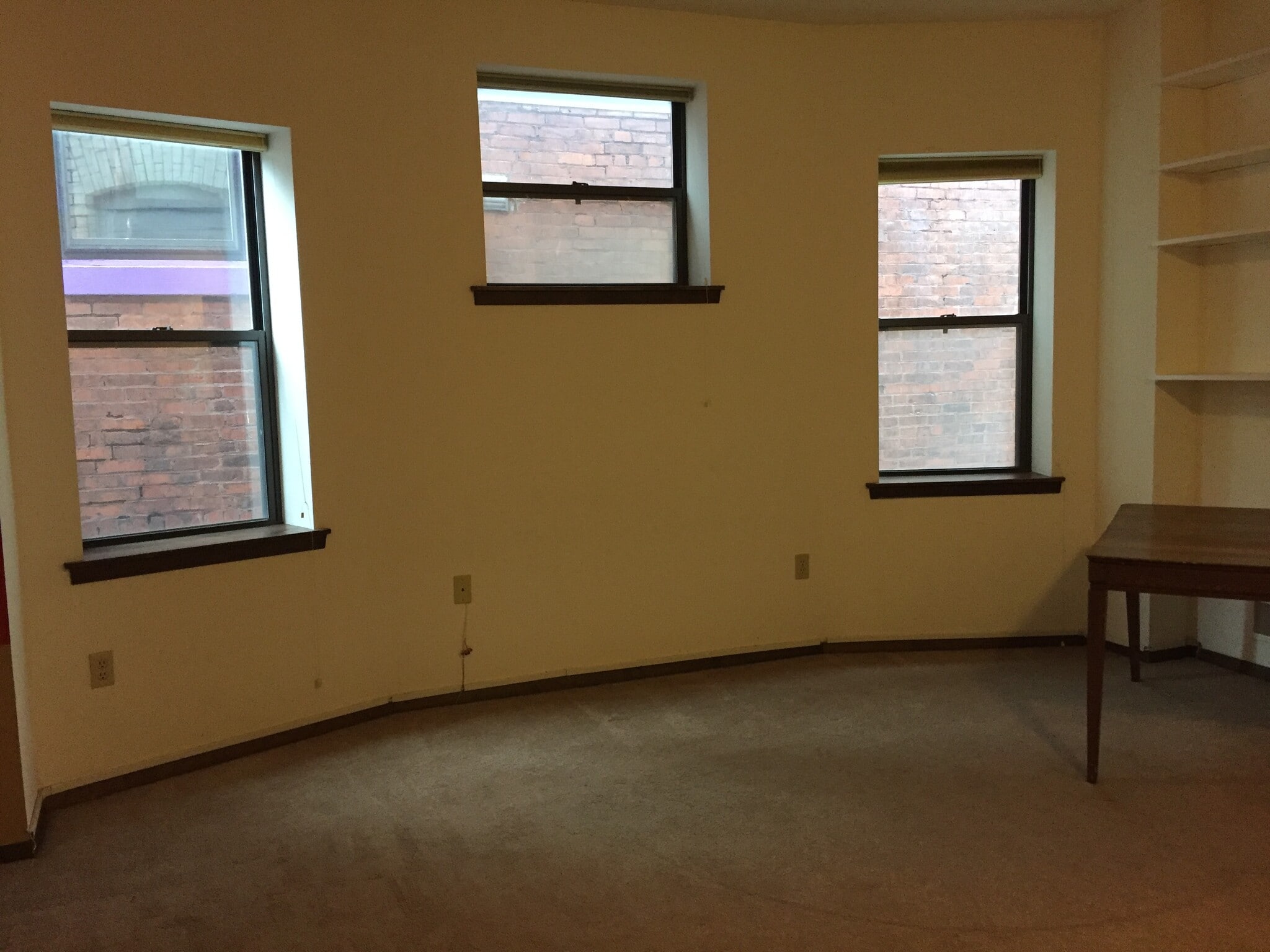 Living room - 6344 Aurelia St