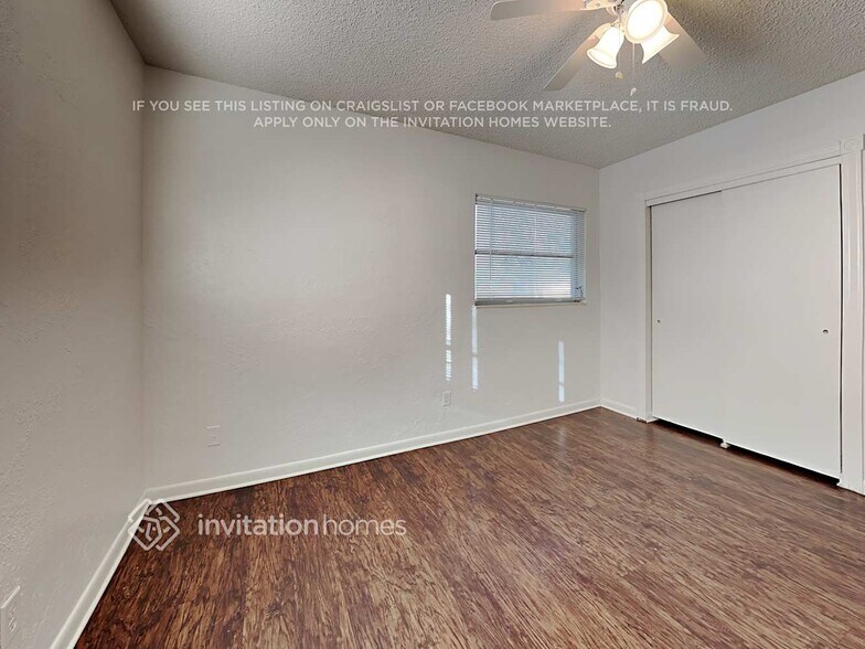 Building Photo - 8500 Jacaranda Ave