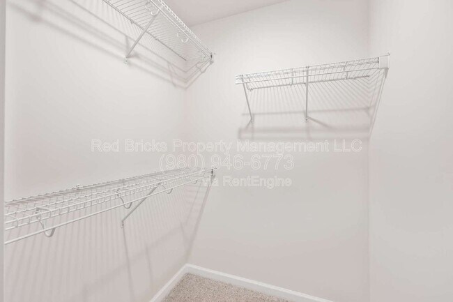 Building Photo - 5253 Brailey Cir