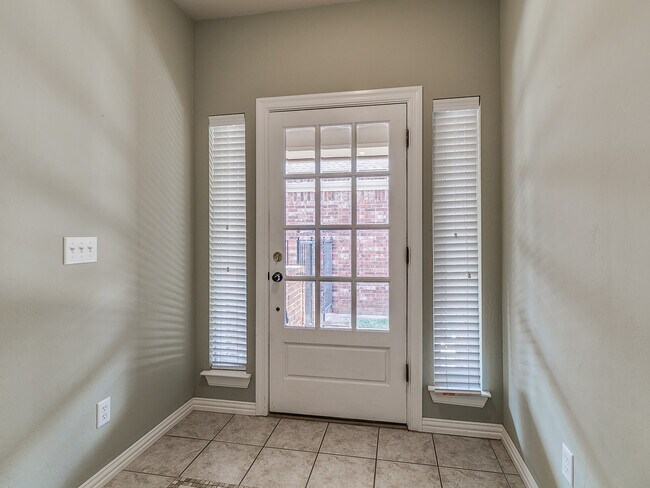 Building Photo - 2044 Sq. Ft. Home- Gated Community with a ...