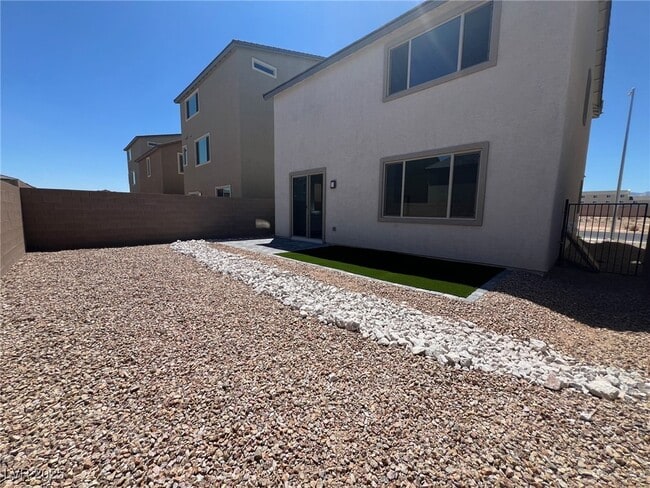 Building Photo - 7340 Pioneer Way