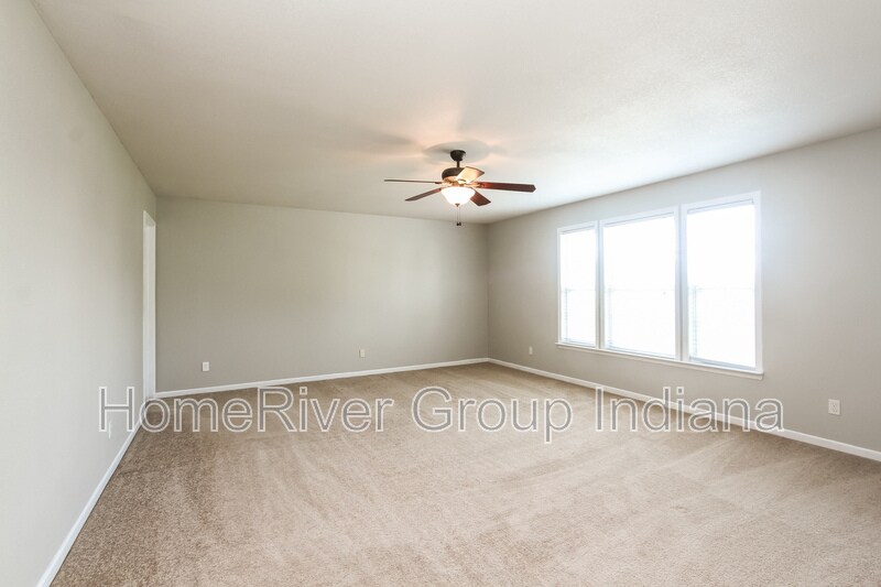 Building Photo - 3015 W Crosscreek Dr