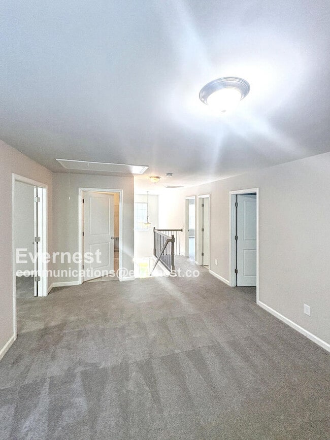Building Photo - 195 Wellstone Pl
