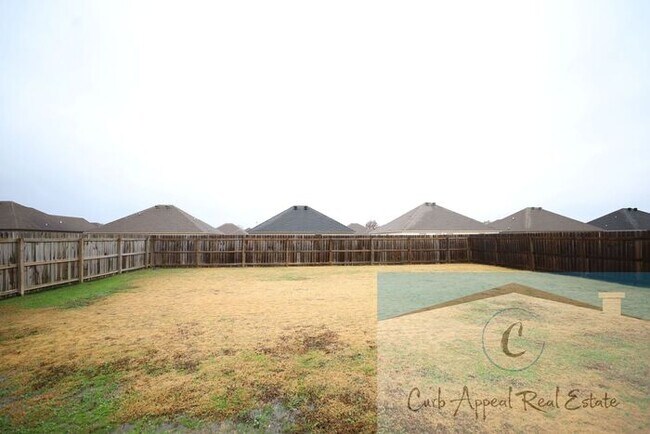 Building Photo - Beautiful 3 bed / 2 bath home with fenced back yard - Nettleton!!