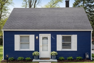 Building Photo - COMING SOON! 2 Bedroom House MADISON