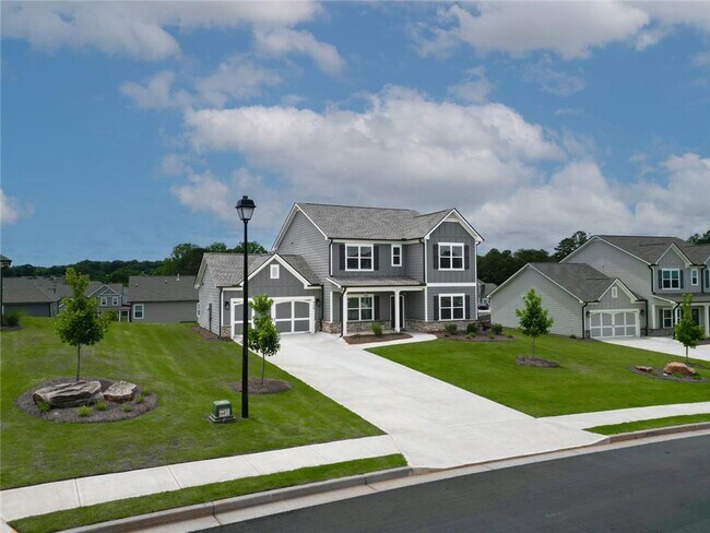 Building Photo - 448 Banff Dr