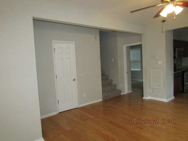 Building Photo - Lafayette