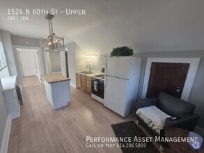 Building Photo - Cozy 2BD/1BA Washington Heights Upper